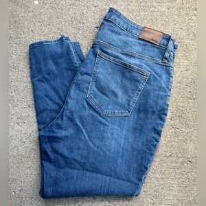 Madewell Curvy High-Rise Skinny Crop Jeans Size 35 AJ183